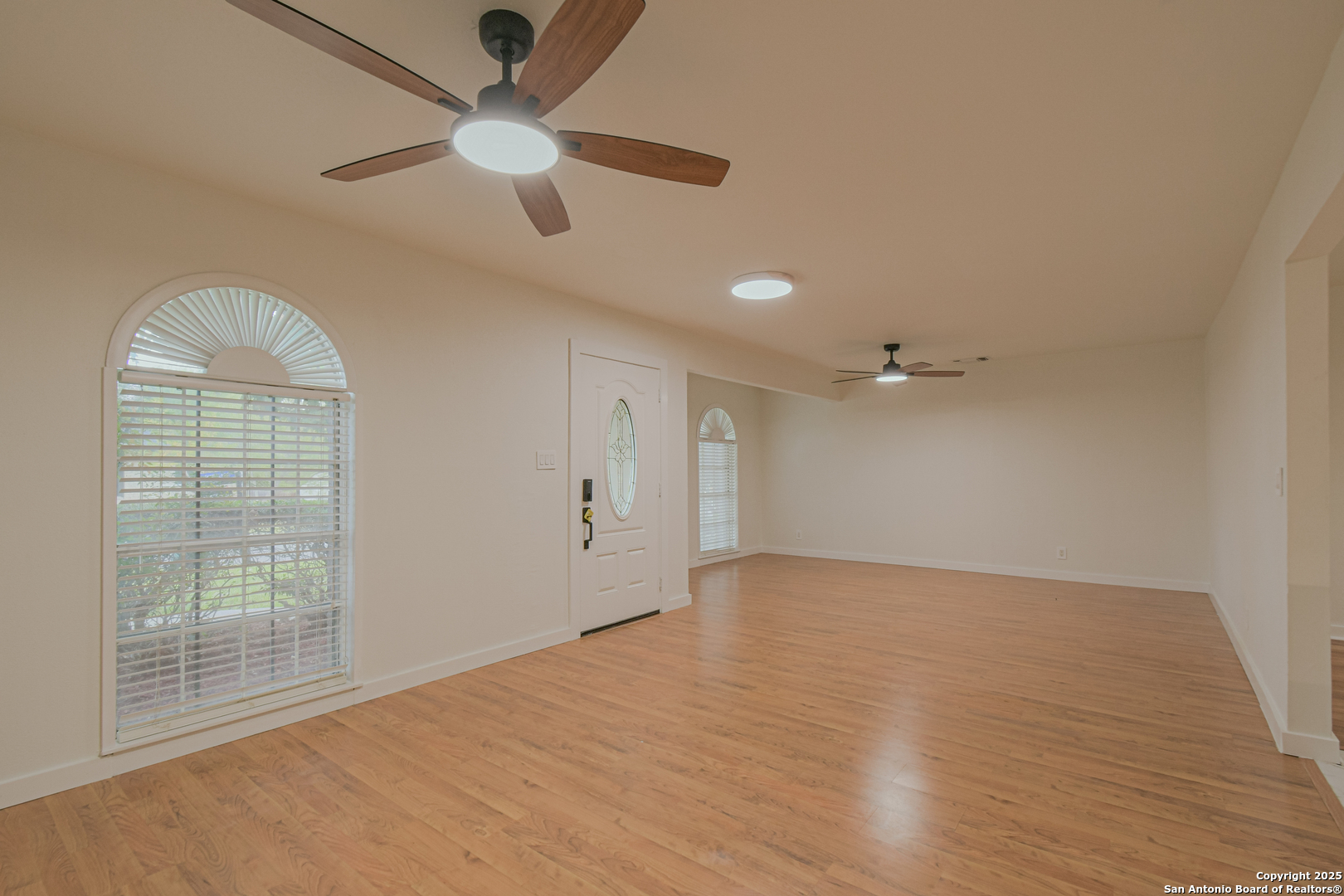 12605 Moss Hollow Live Oak TX 78233