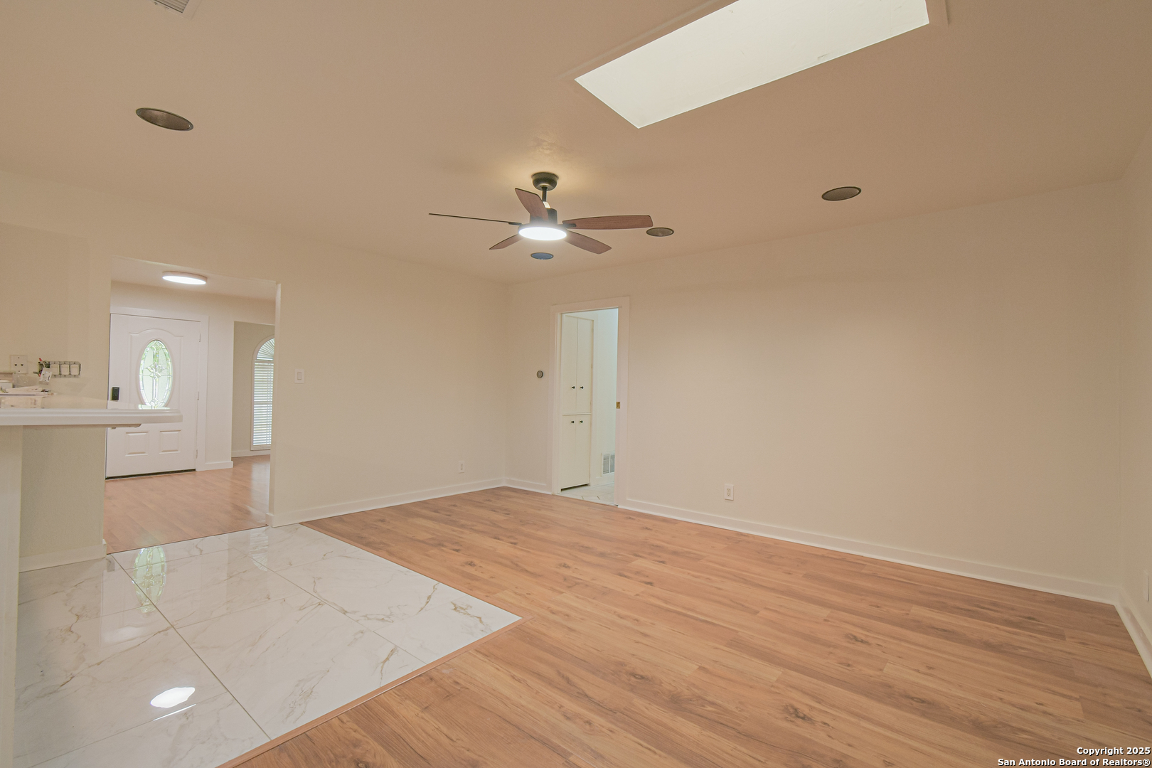 12605 Moss Hollow Live Oak TX 78233