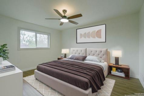 12605 Moss Hollow Live Oak TX 78233