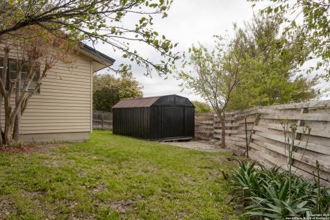 12605 Moss Hollow Live Oak TX 78233