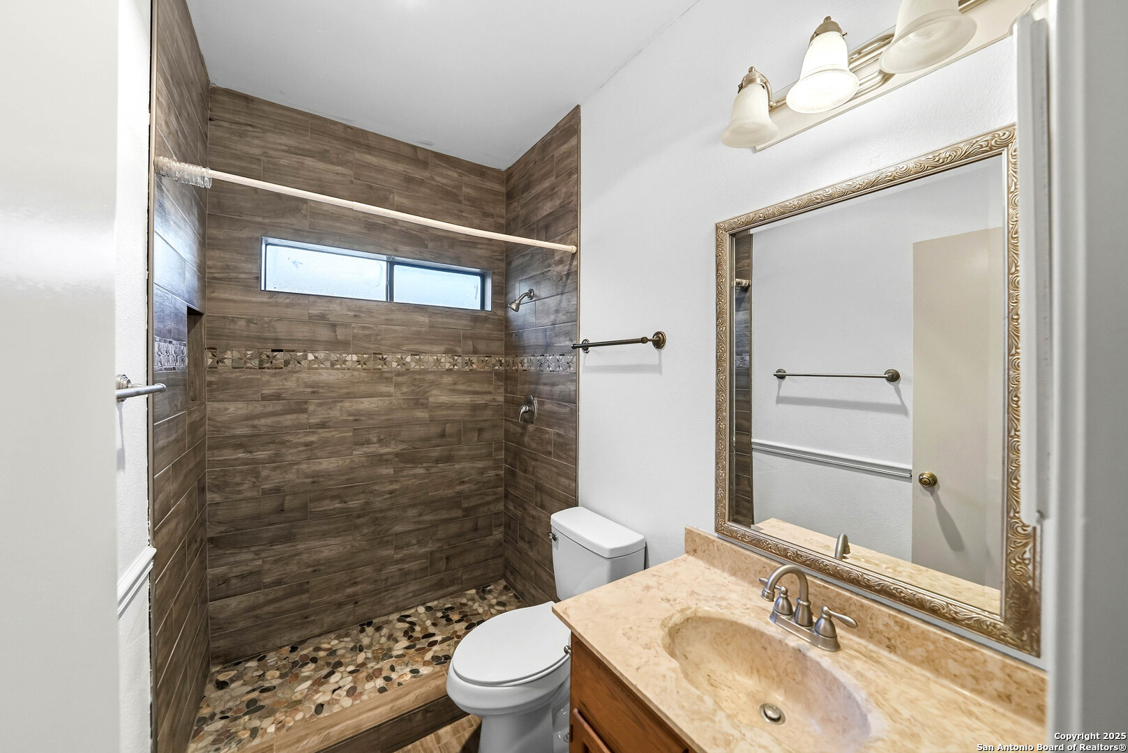 8419 Timber Mill San Antonio TX 78250