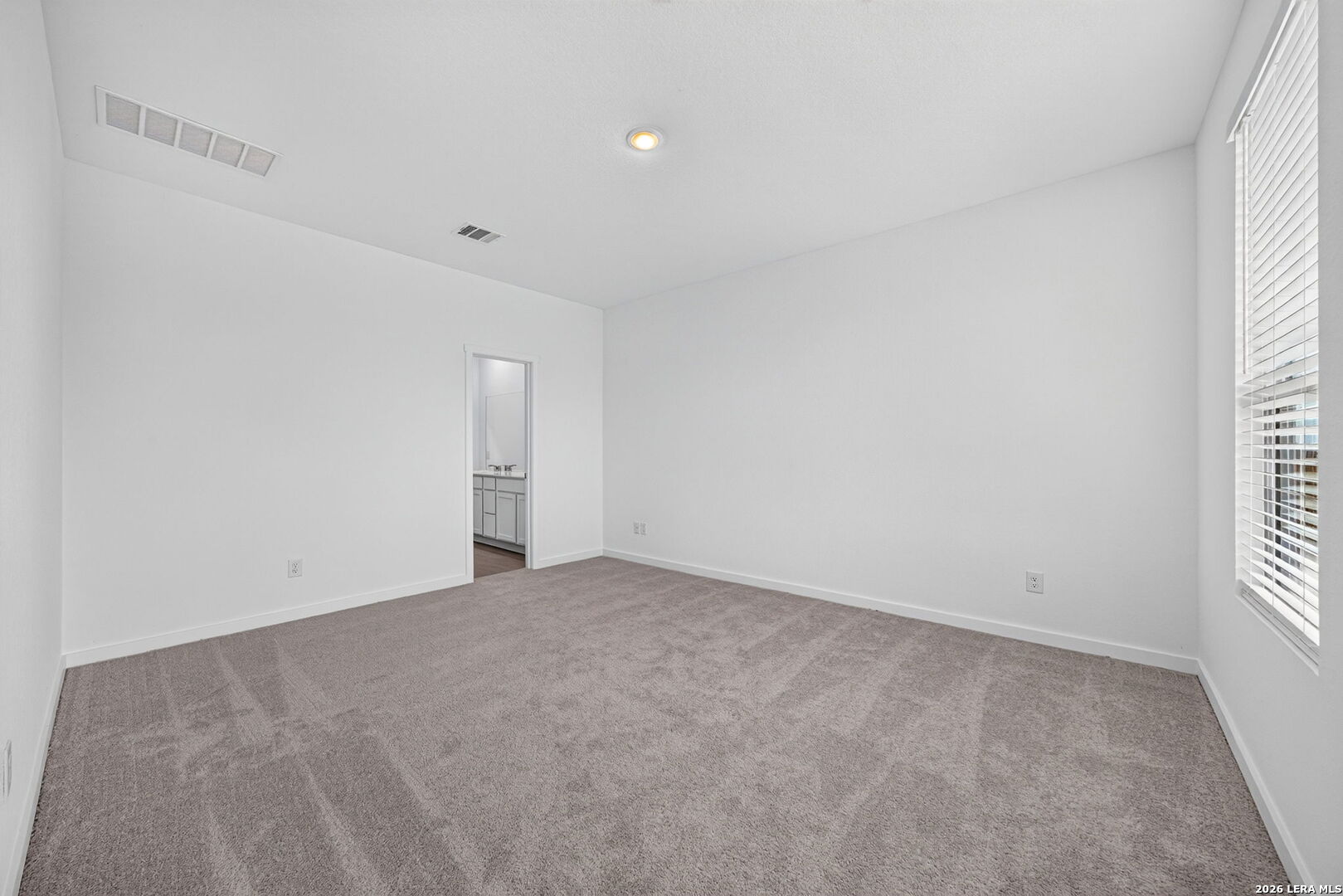 910 Moonshine Lane Marion TX 78132