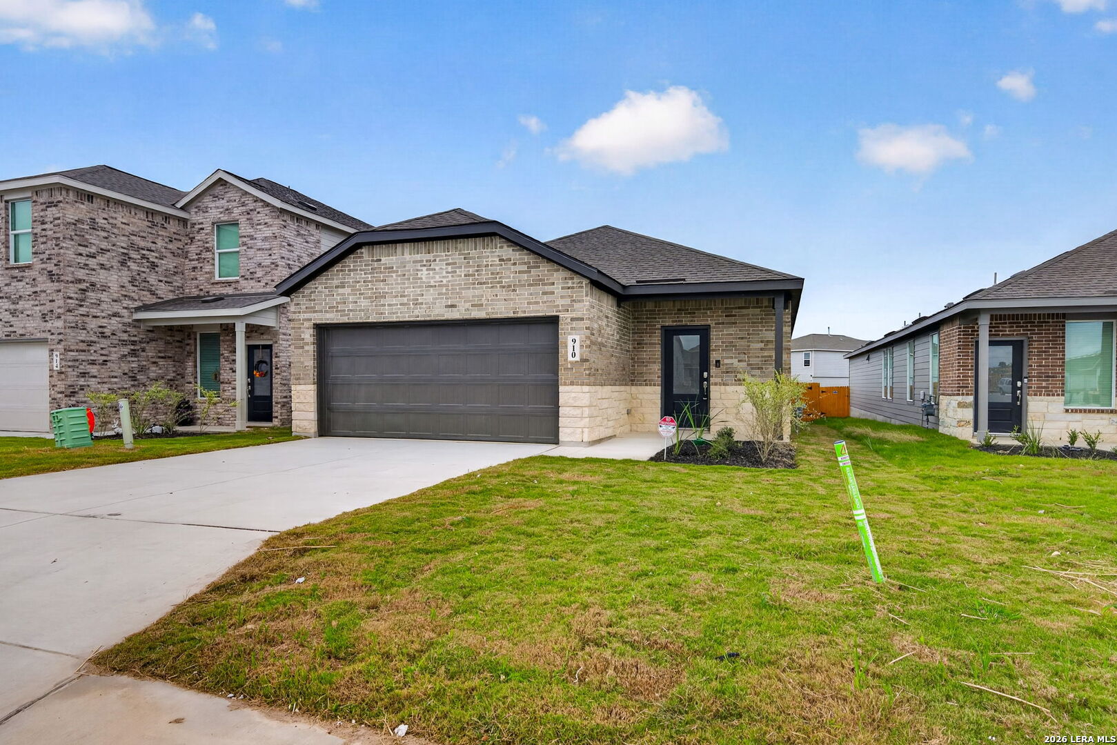 910 Moonshine Lane Marion TX 78132