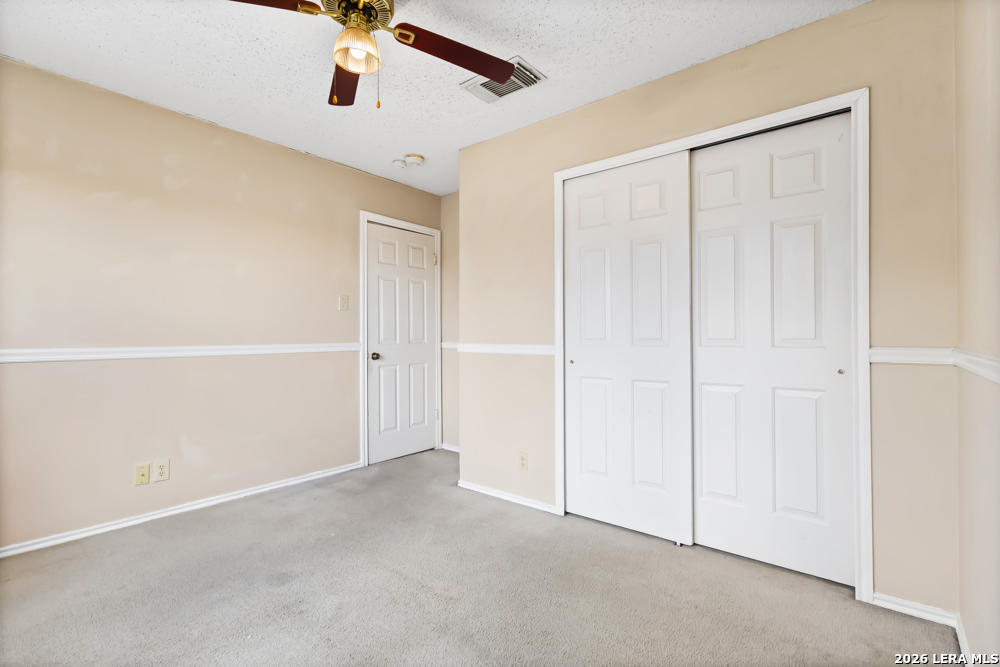 8934 Kenton Mist San Antonio TX 78240