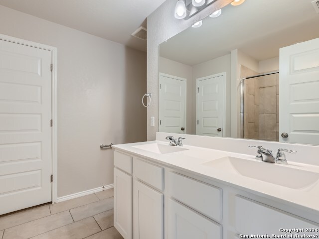 3331 Rosita Way San Antonio TX 78224