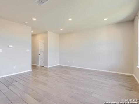 3331 Rosita Way San Antonio TX 78224