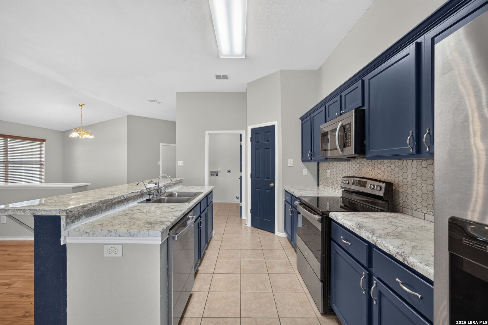 7411 Tamburo Trail San Antonio TX 78266