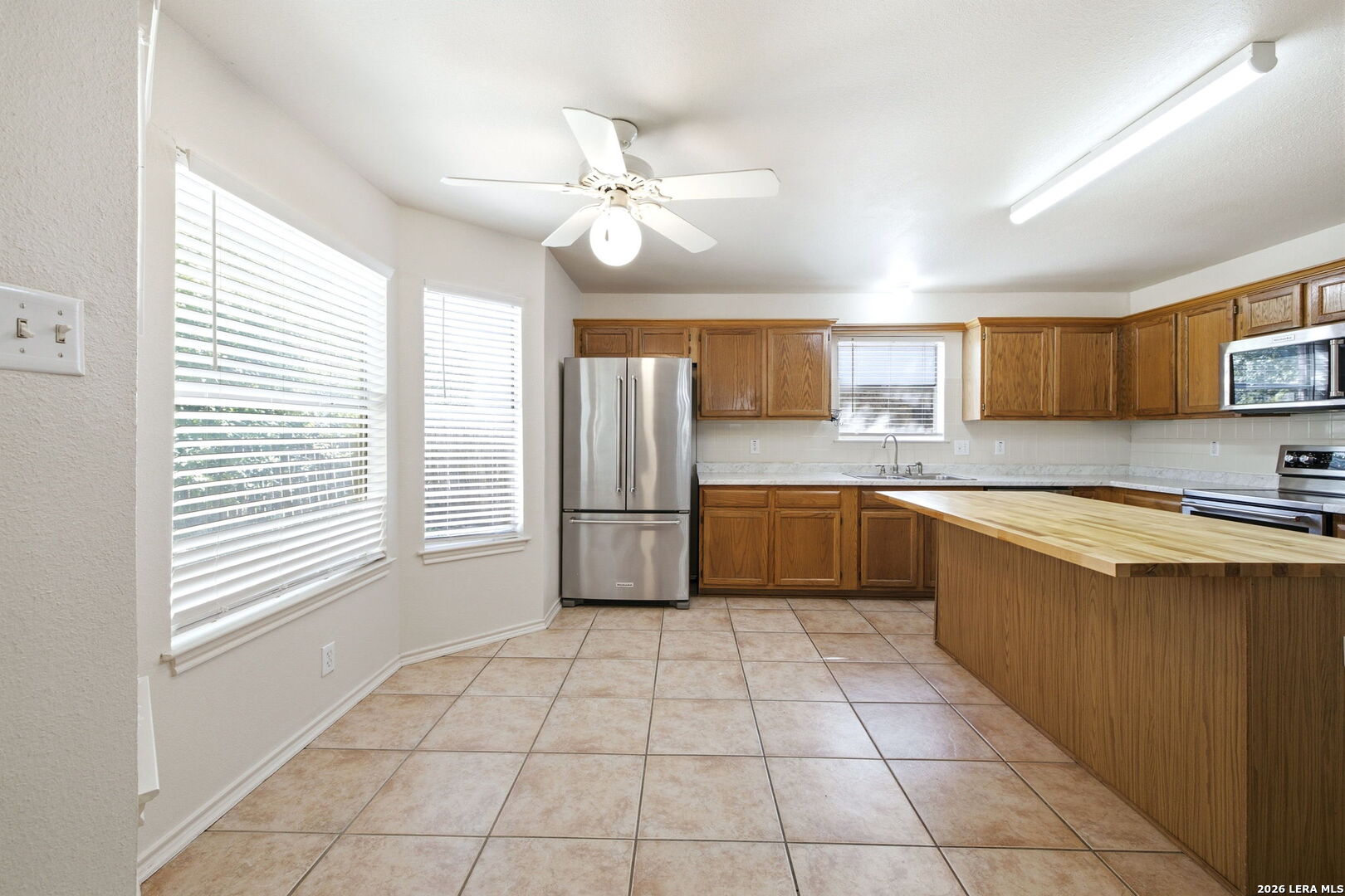 832 Dimrock Schertz TX 78154