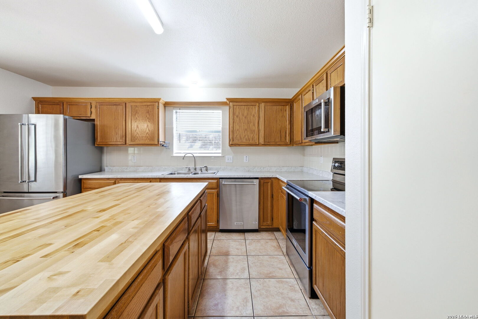 832 Dimrock Schertz TX 78154