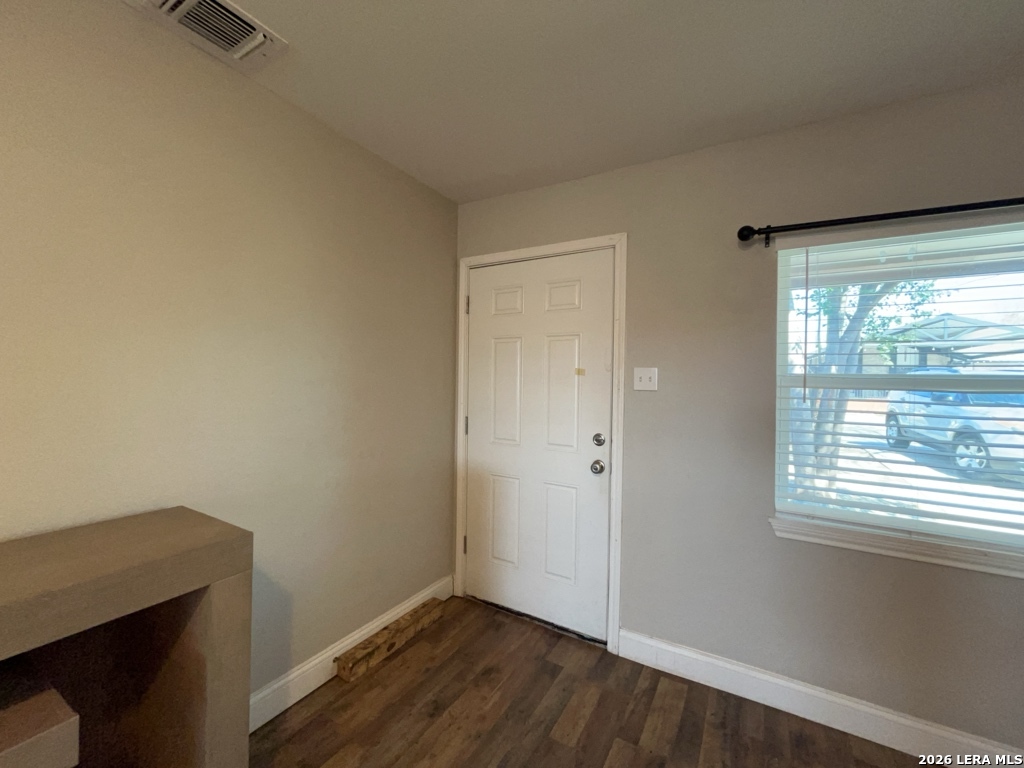 8905 Seacliff Street San Antonio TX 78242