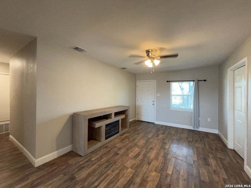 8905 Seacliff Street San Antonio TX 78242