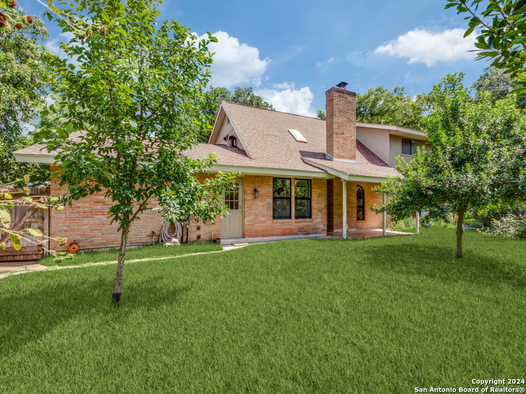 2702 Roundleaf Court San Antonio TX 78231