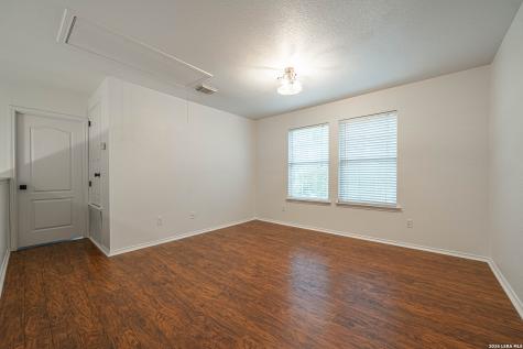11215 Archers Bay San Antonio TX 78213