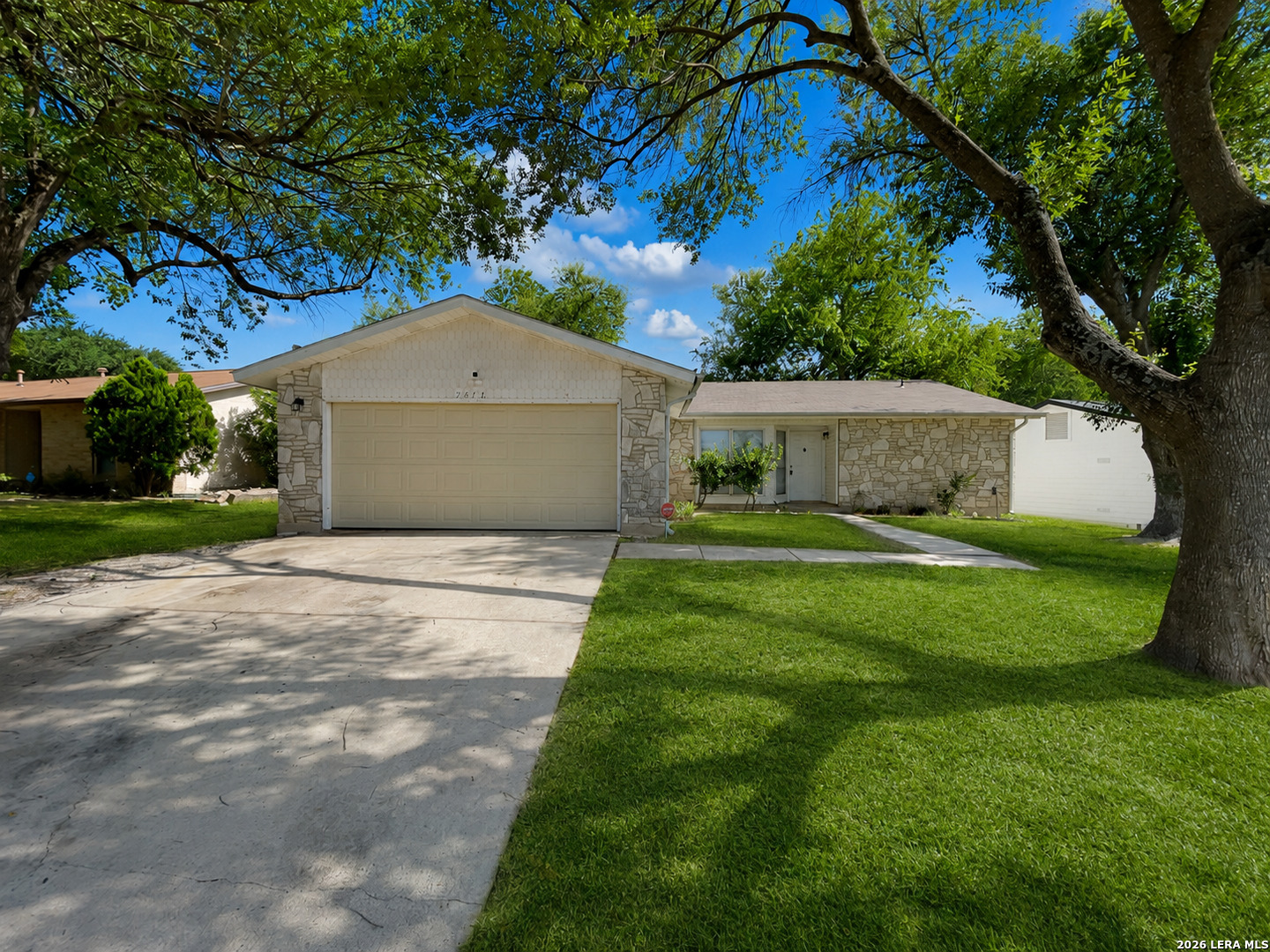 7678 Tarrasa San Antonio TX 78239