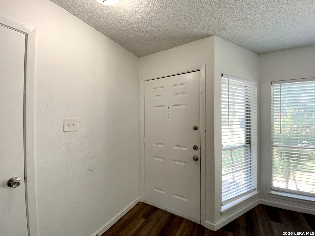 7678 Tarrasa San Antonio TX 78239