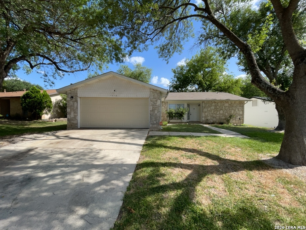 7678 Tarrasa San Antonio TX 78239