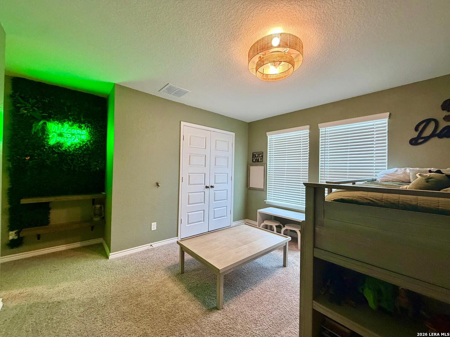5024 Galvan Manor Converse TX 78109