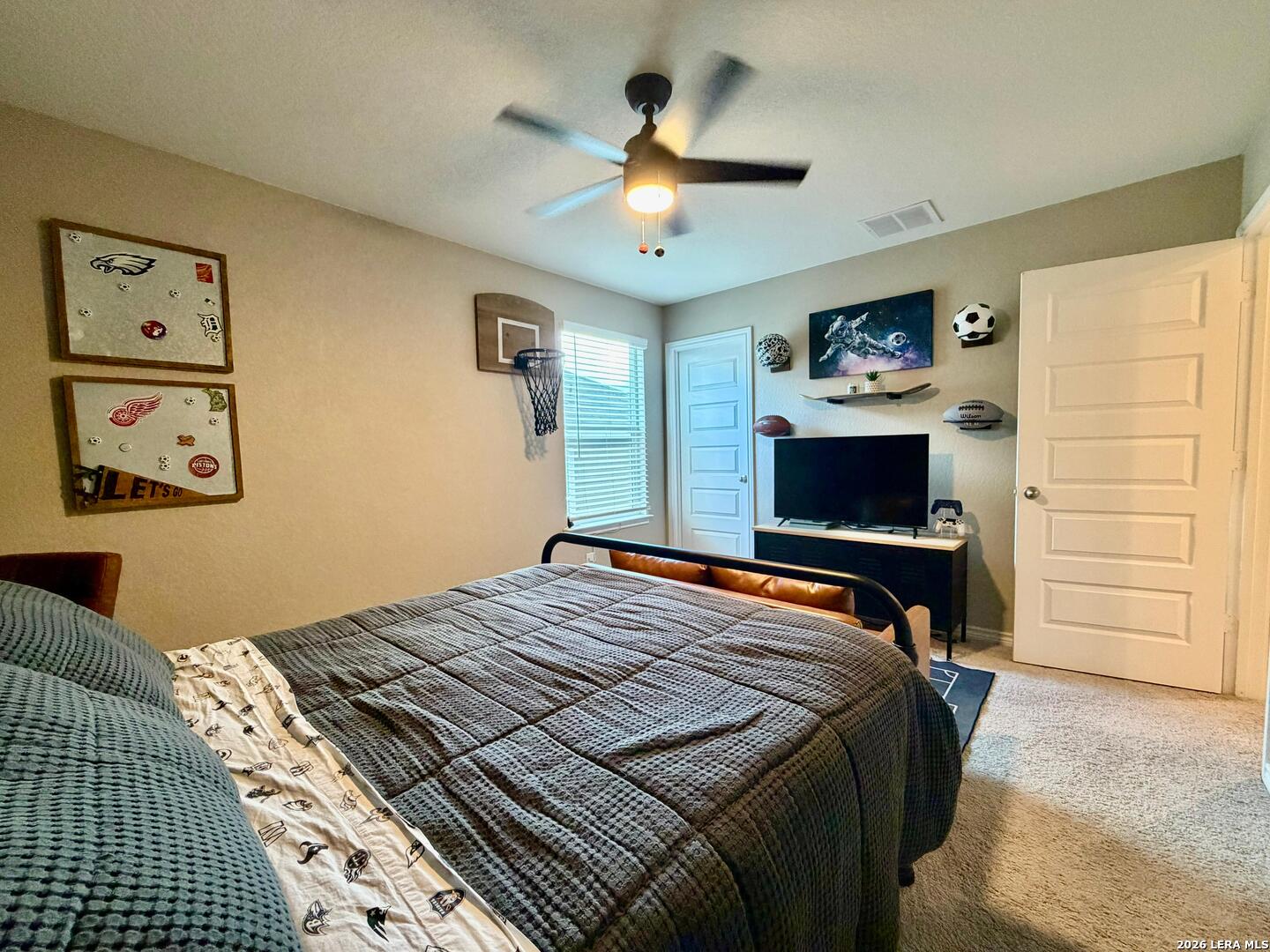 5024 Galvan Manor Converse TX 78109