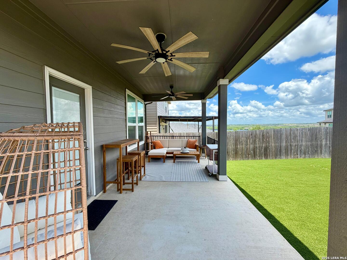 5024 Galvan Manor Converse TX 78109