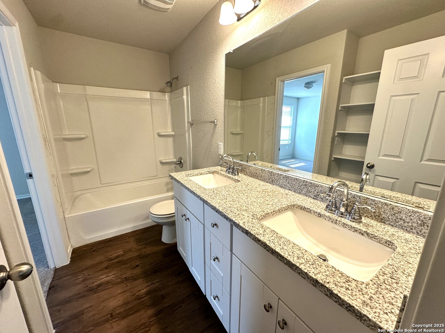 6735 Freedom Hills San Antonio TX 78242