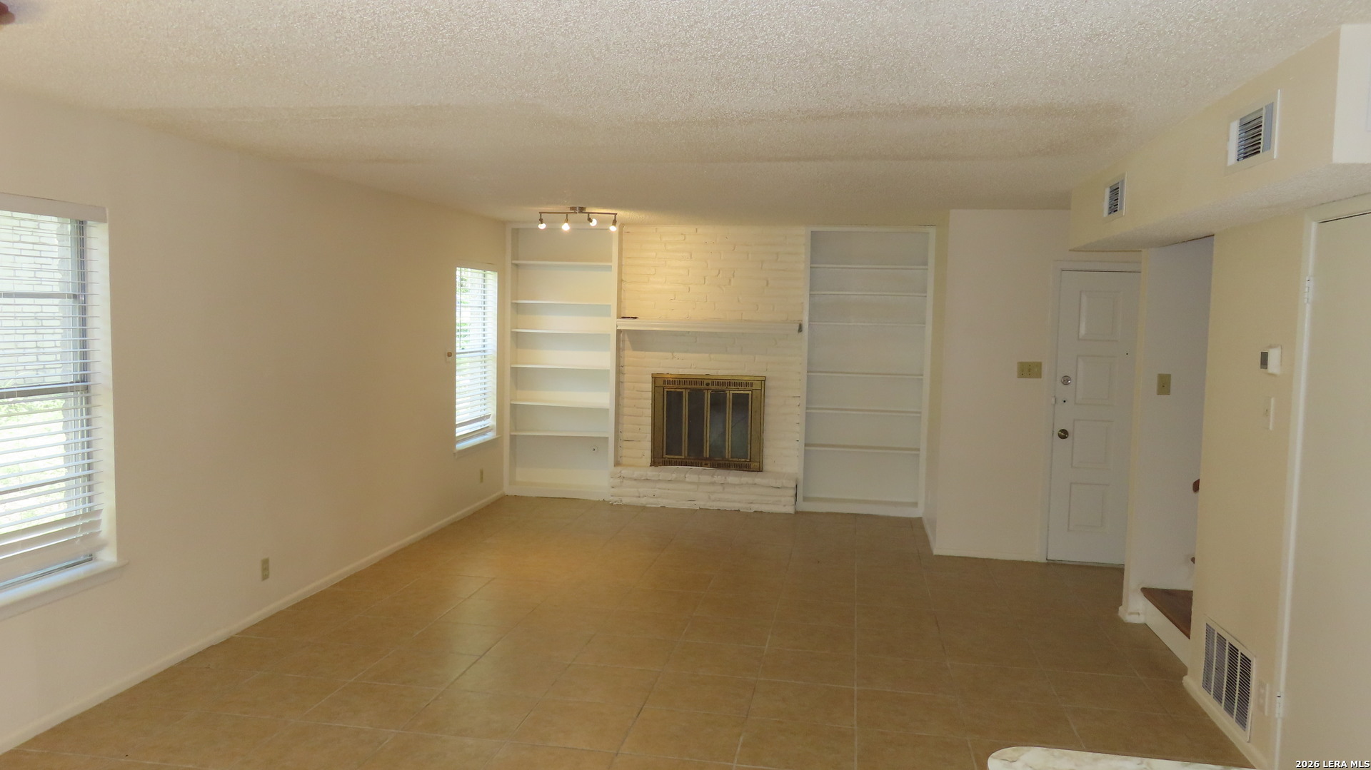 4004 Mount Laurel Drive San Antonio TX 78240