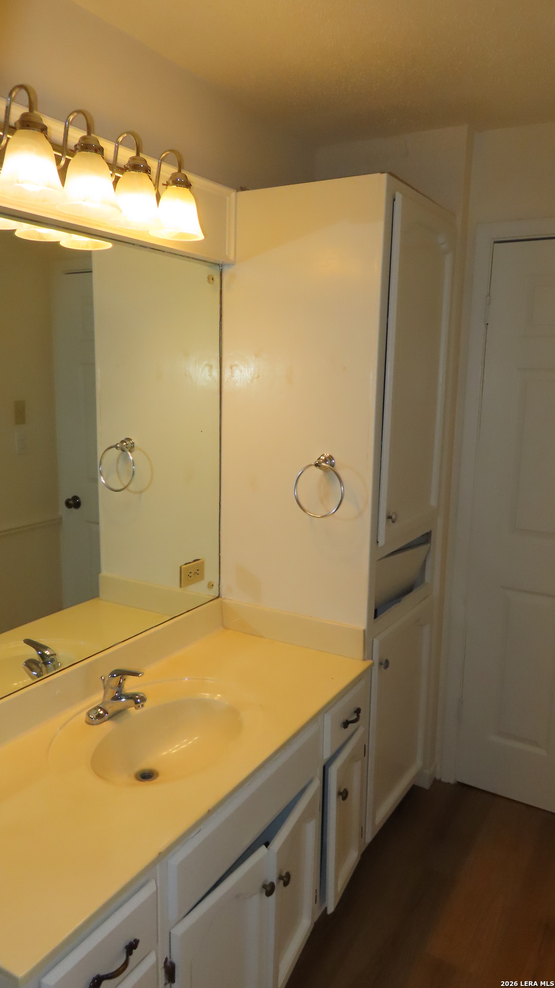 4004 Mount Laurel Drive San Antonio TX 78240