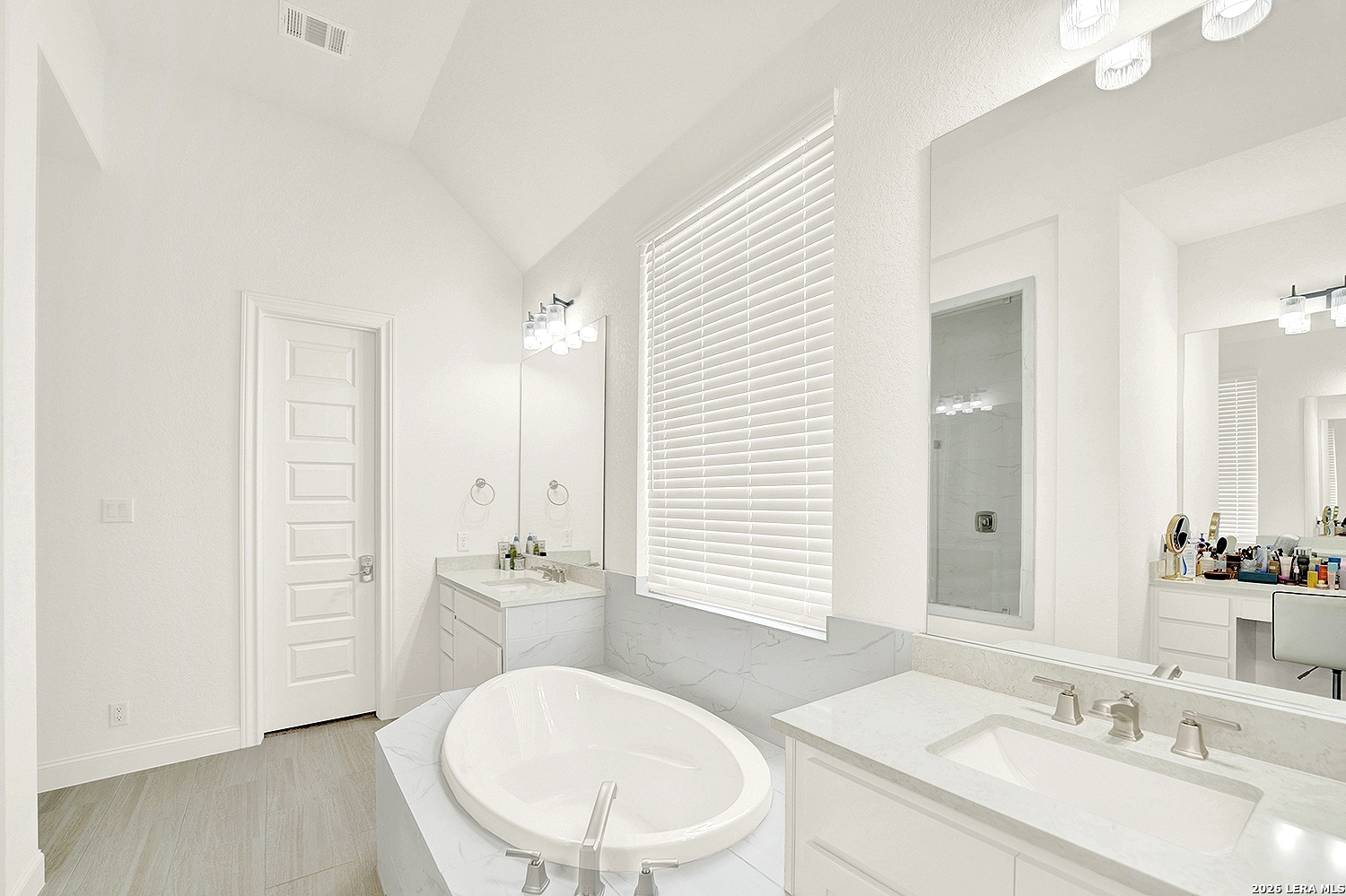 6826 Hallie Schertz TX 78154