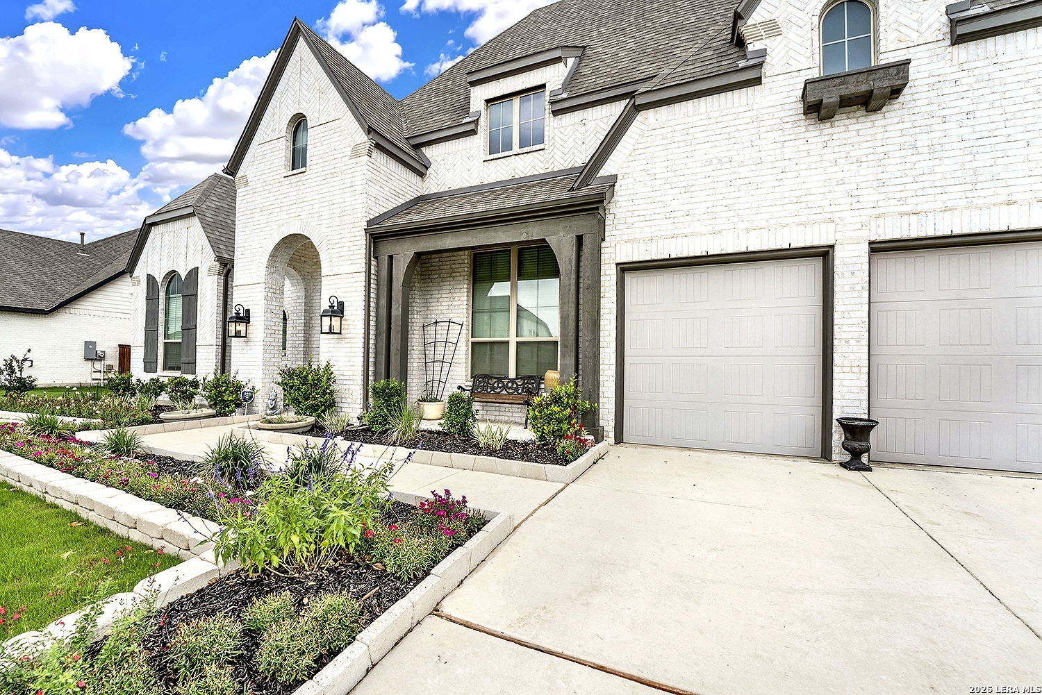 6826 Hallie Schertz TX 78154