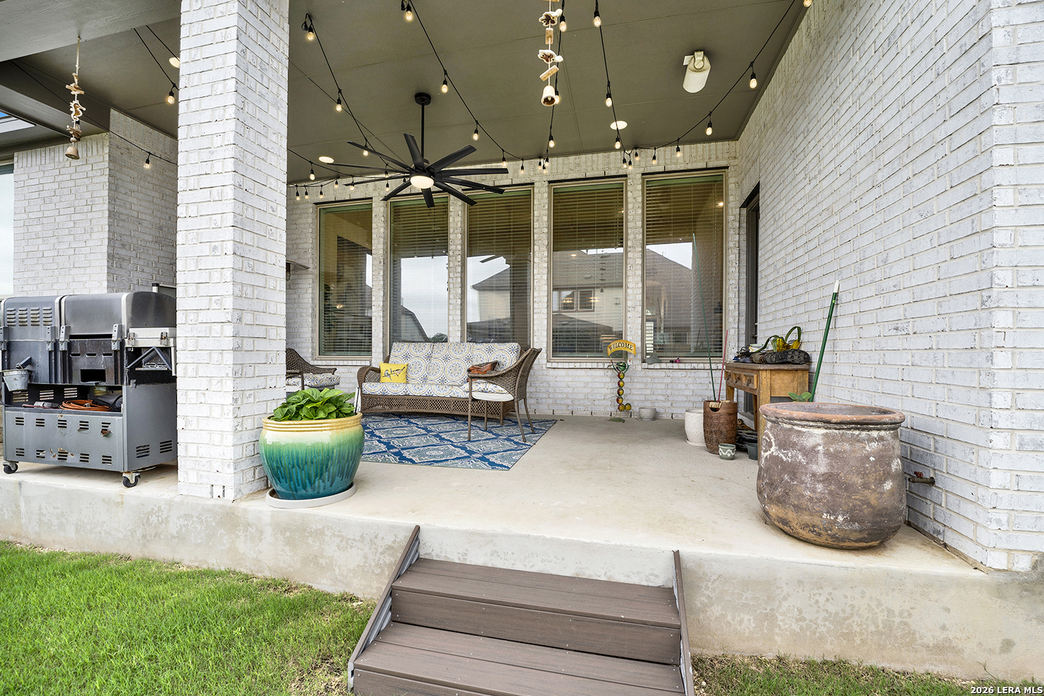 6826 Hallie Schertz TX 78154