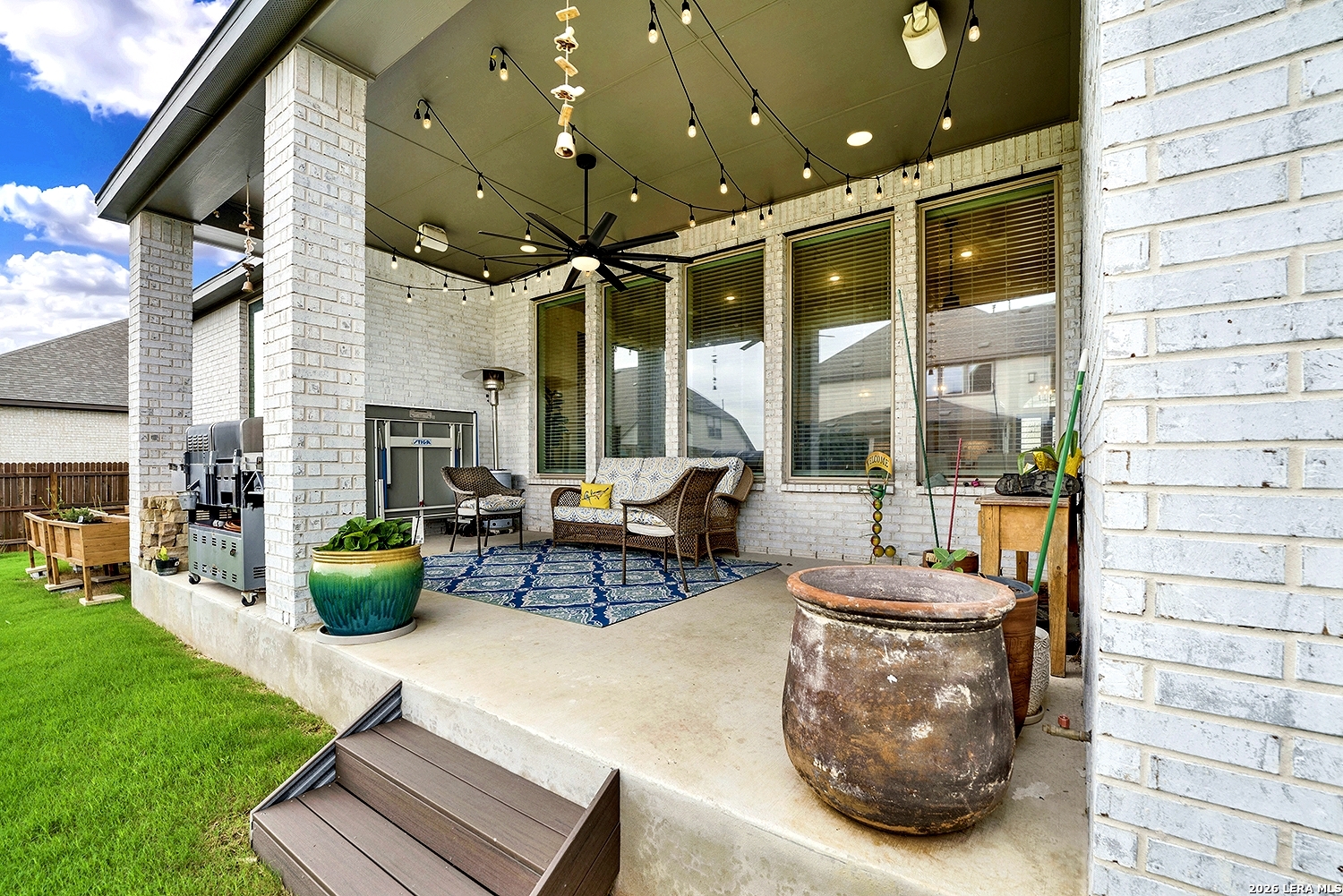 6826 Hallie Schertz TX 78154