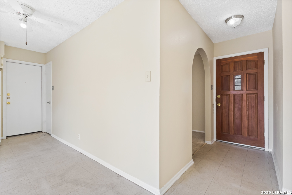 4718 Casa Oro Street San Antonio TX 78233