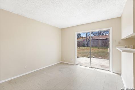 4718 Casa Oro Street San Antonio TX 78233