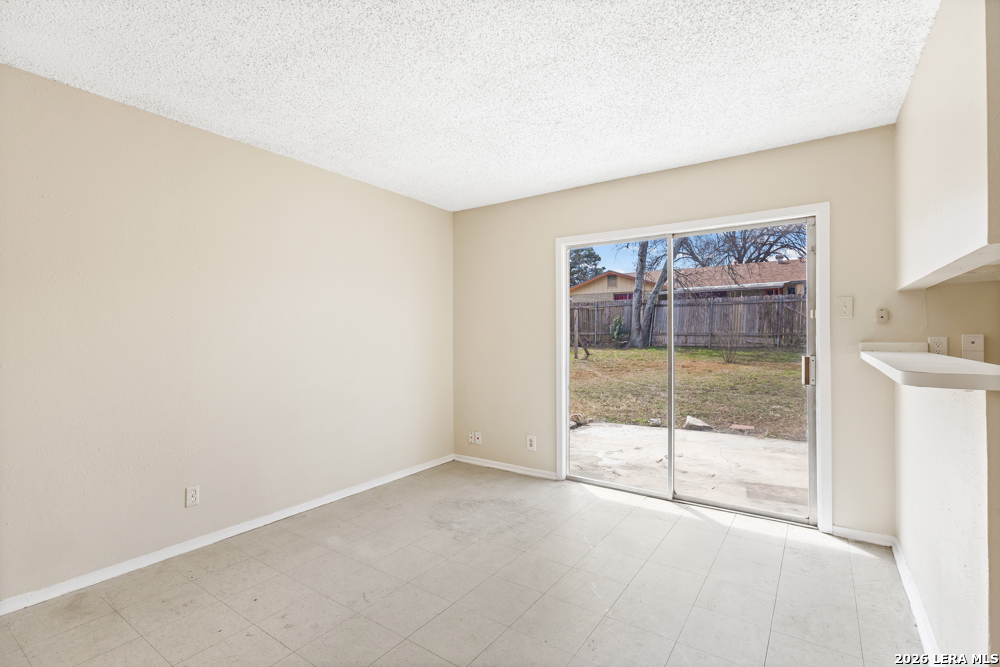 4718 Casa Oro Street San Antonio TX 78233