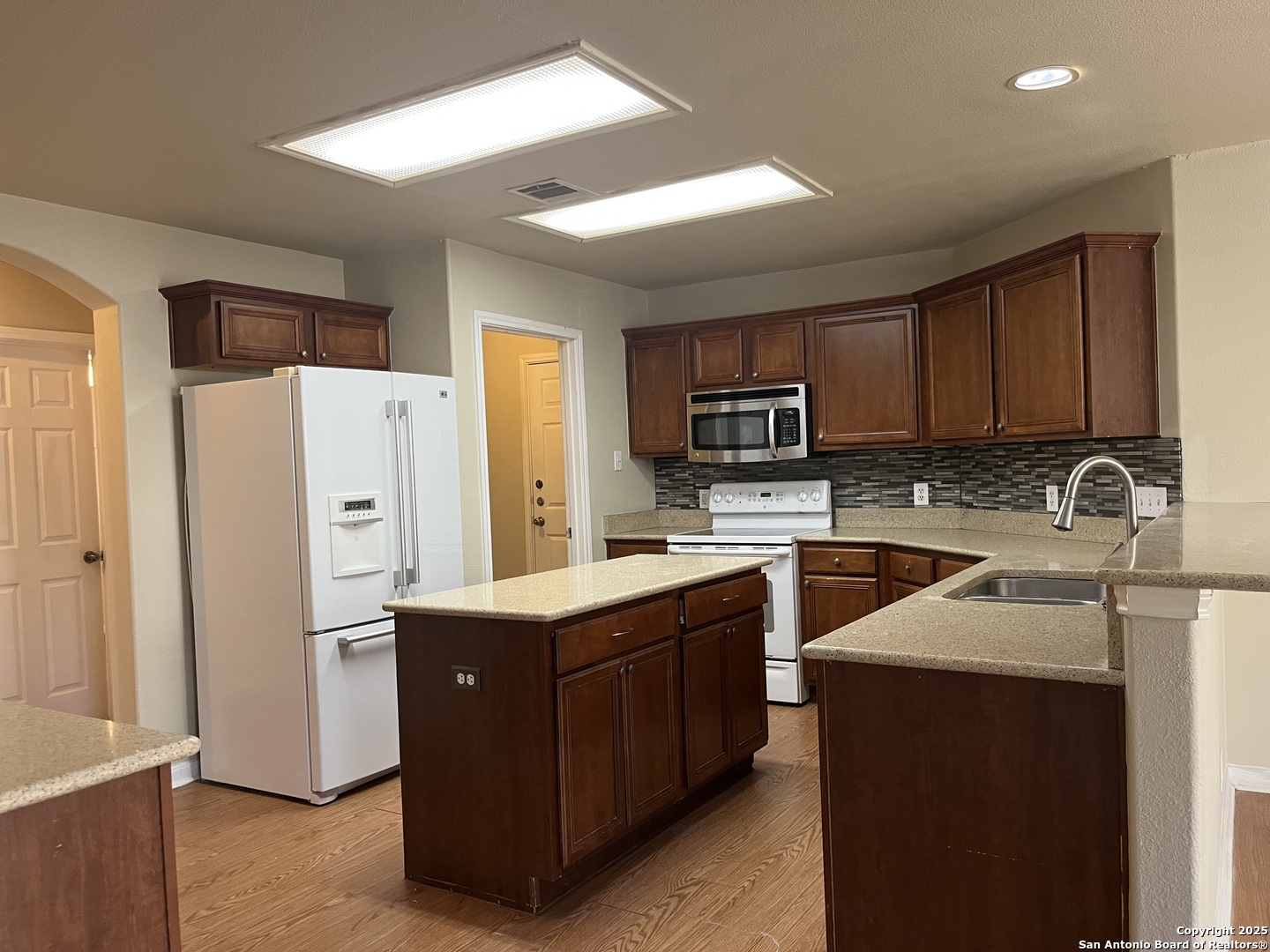112 Happy Trail Cibolo TX 78108