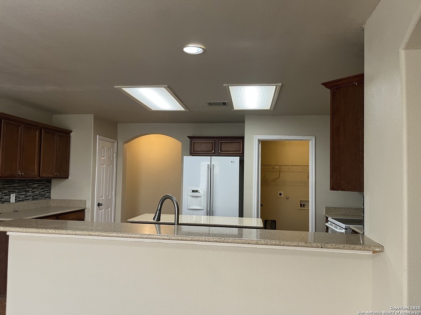 112 Happy Trail Cibolo TX 78108