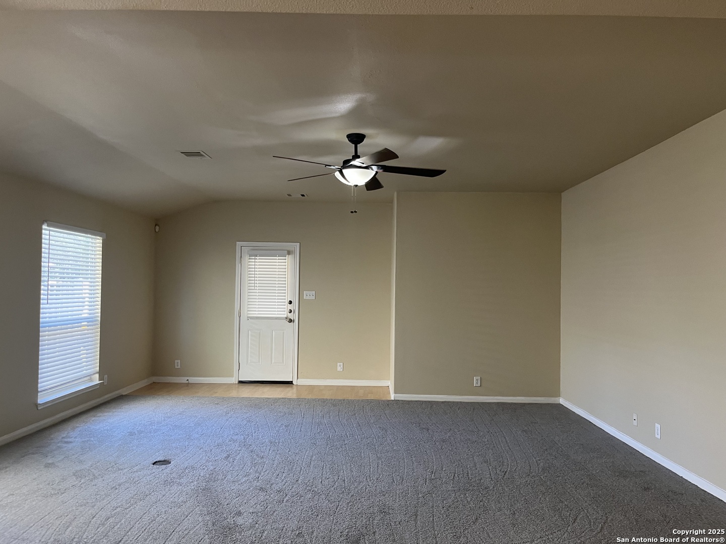 112 Happy Trail Cibolo TX 78108