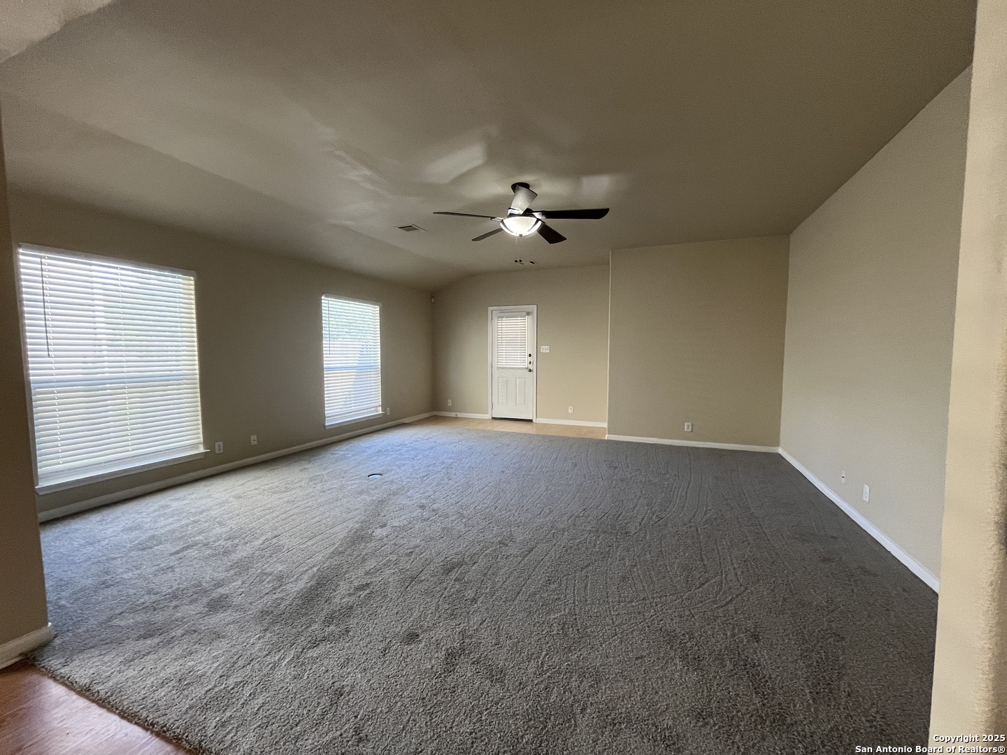 112 Happy Trail Cibolo TX 78108