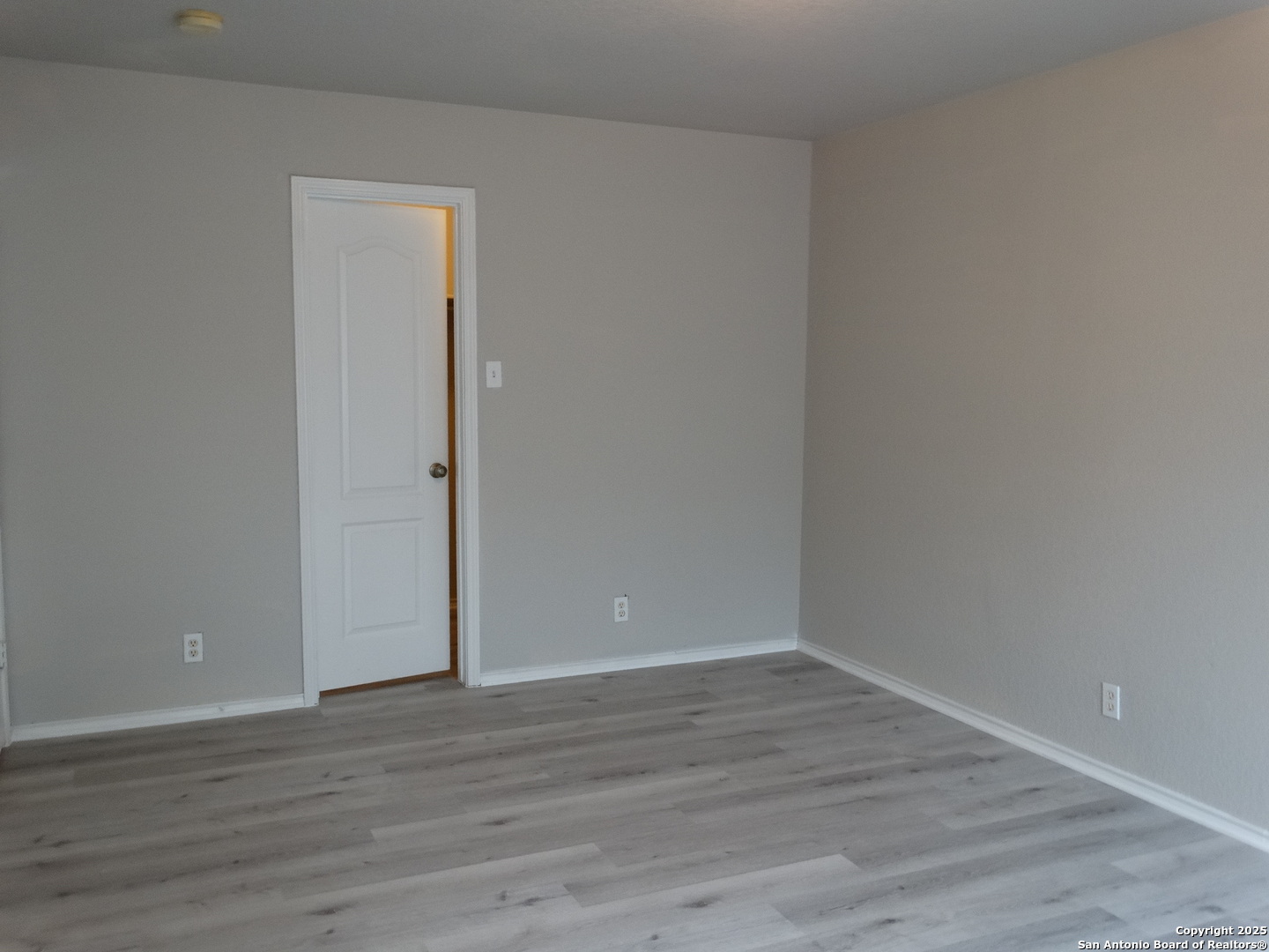 10619 Barbwire Pass San Antonio TX 78254