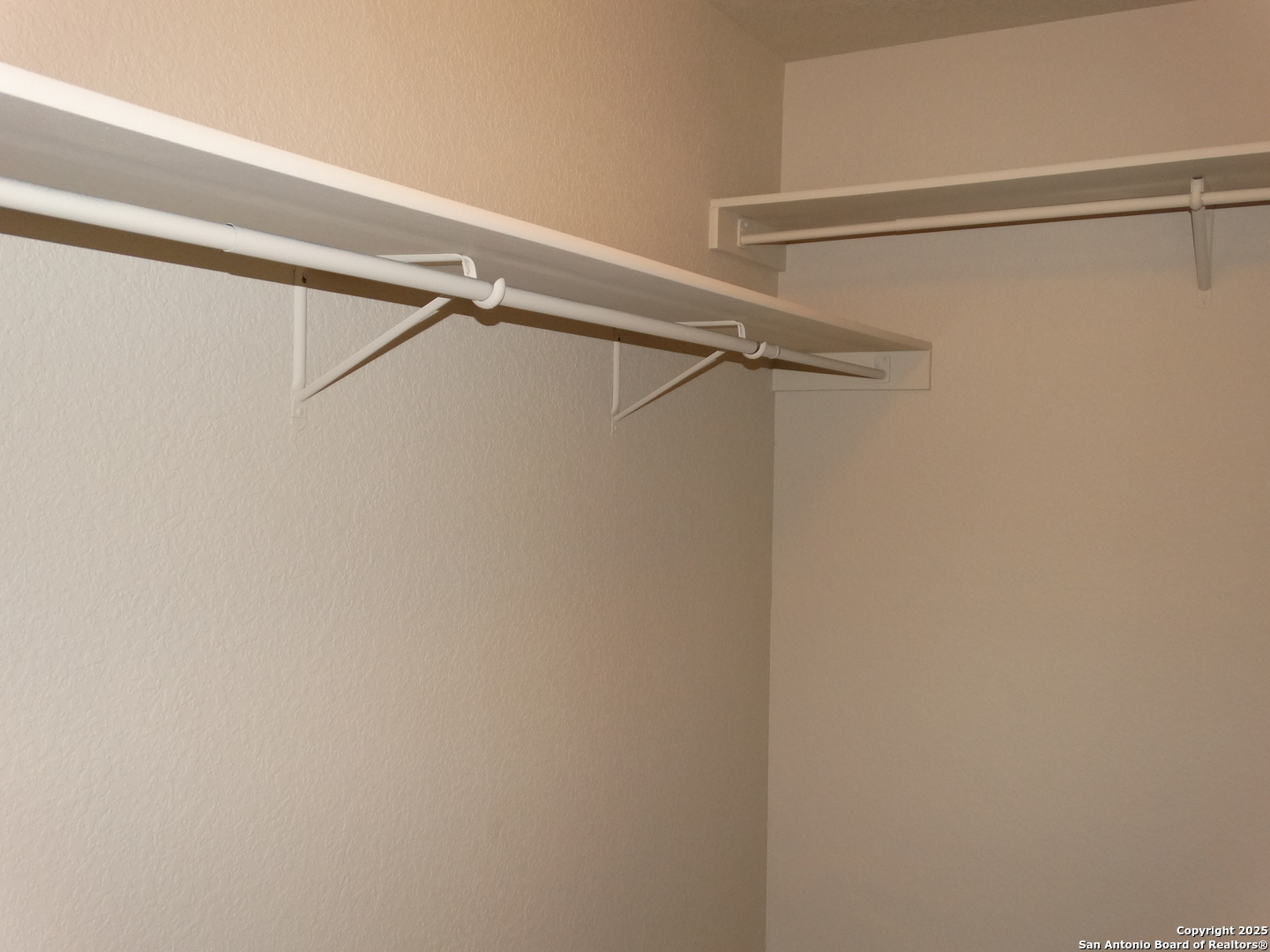 10619 Barbwire Pass San Antonio TX 78254