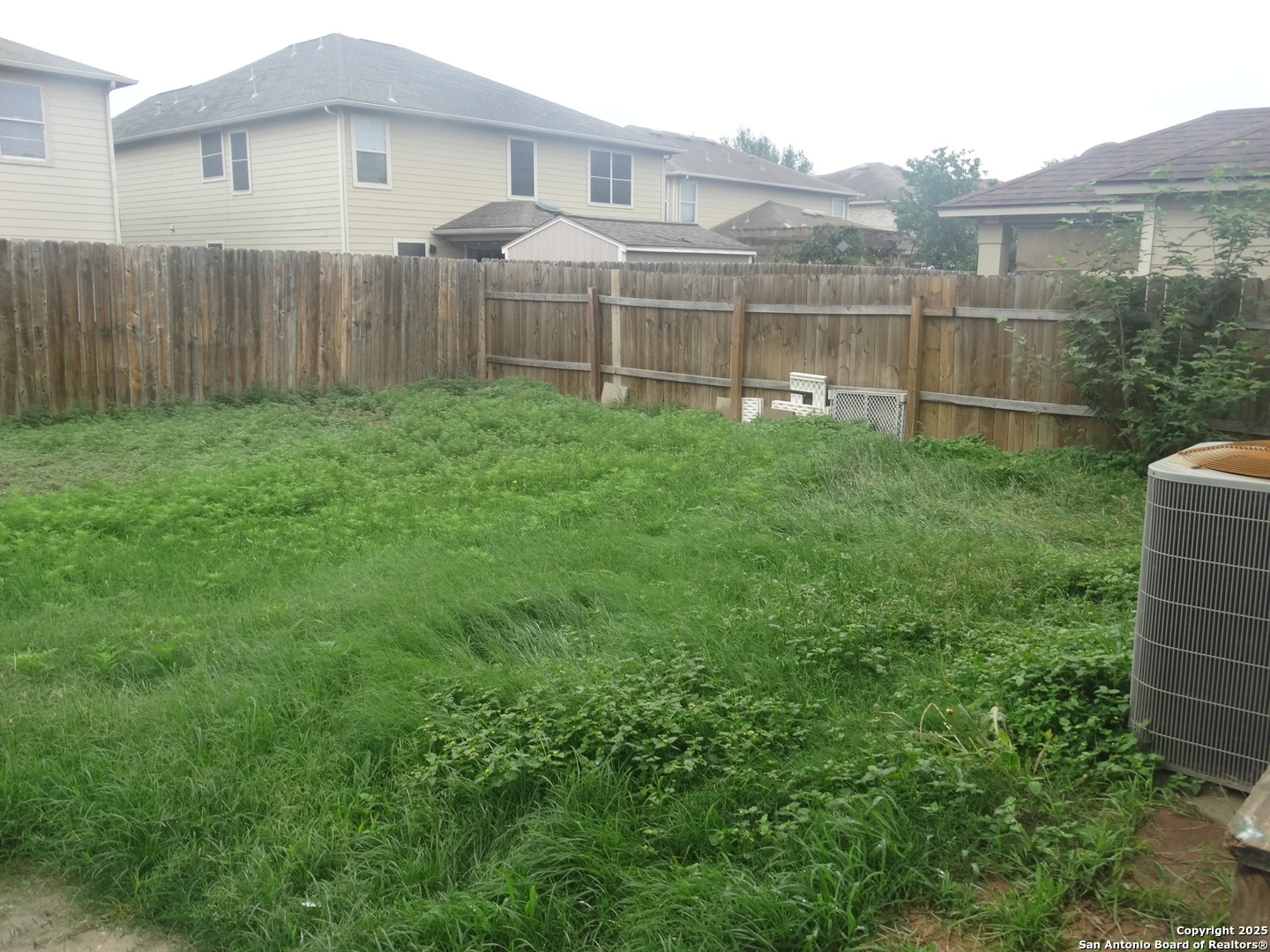 10619 Barbwire Pass San Antonio TX 78254