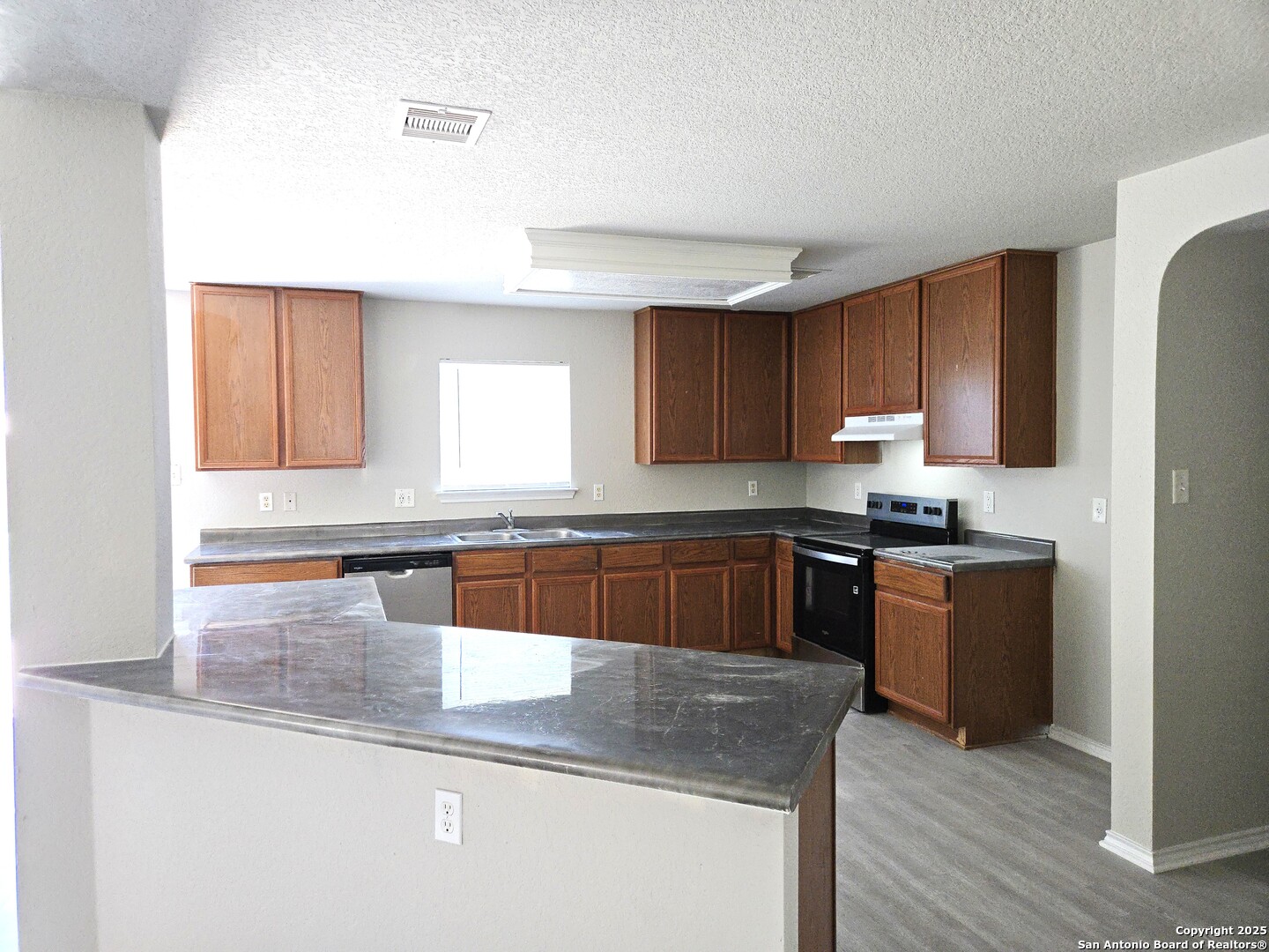 10619 Barbwire Pass San Antonio TX 78254