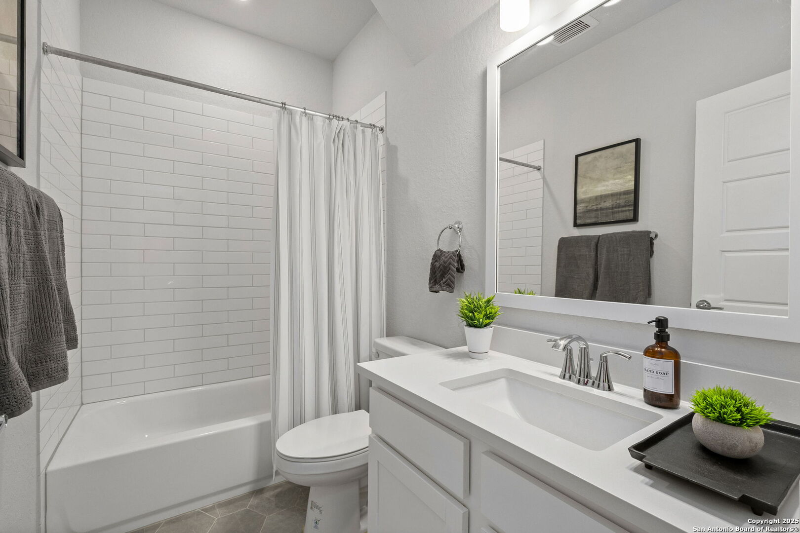 5843 Whitby San Antonio TX 78240