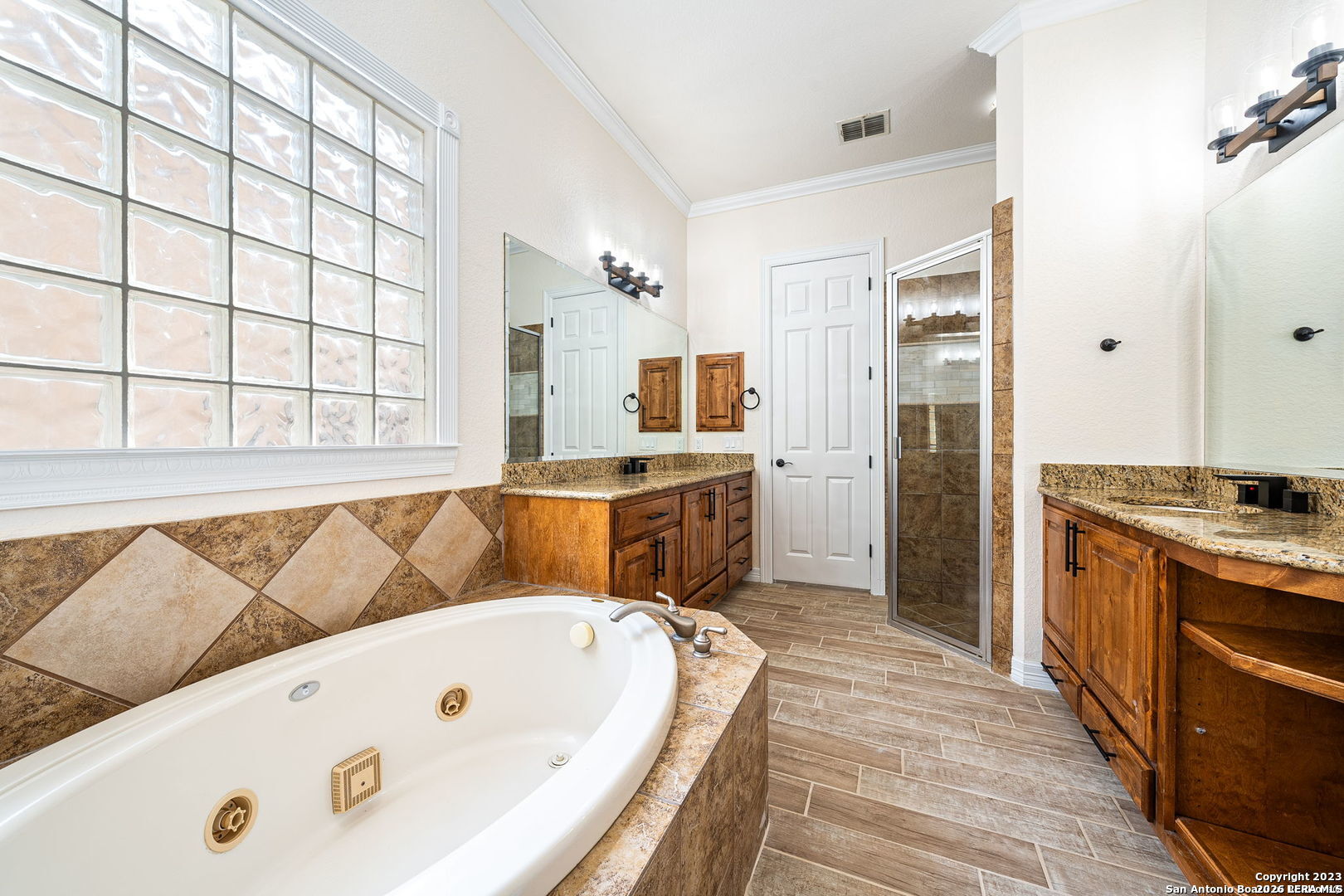 16014 Huebner Bluff San Antonio TX 78248