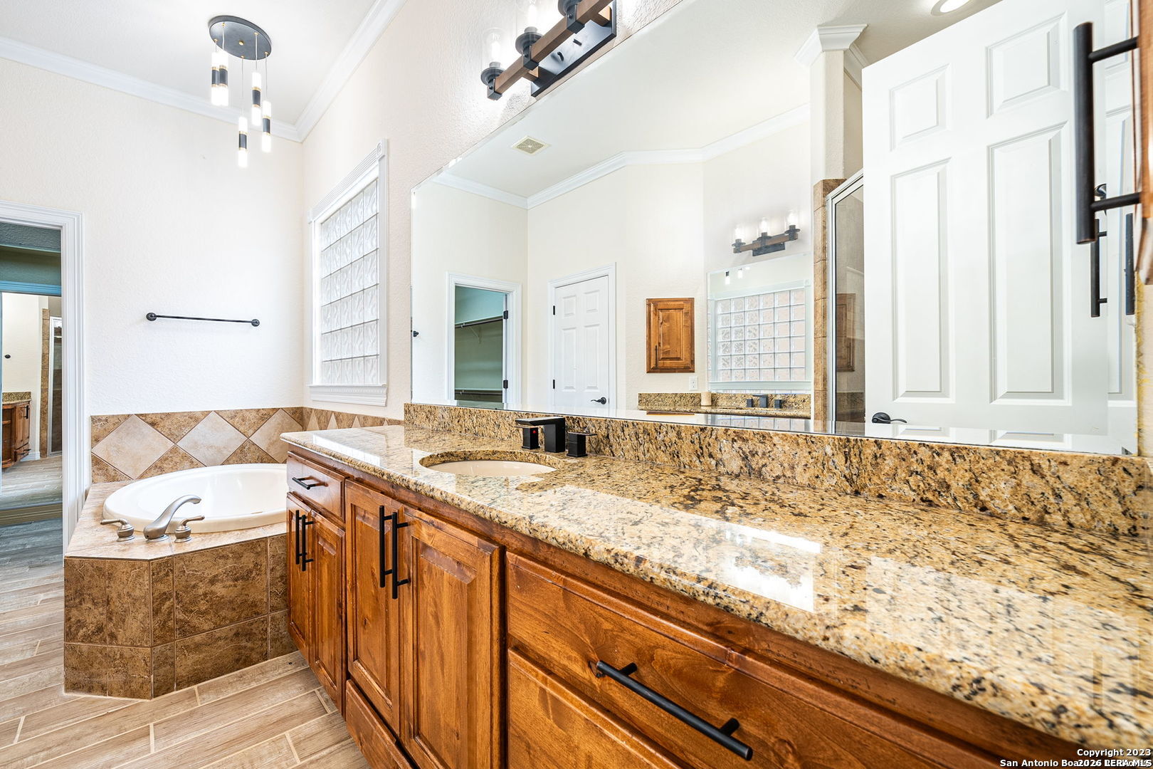 16014 Huebner Bluff San Antonio TX 78248