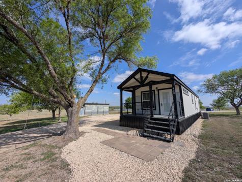 120 Water Hole Lane New Braunfels TX 78130