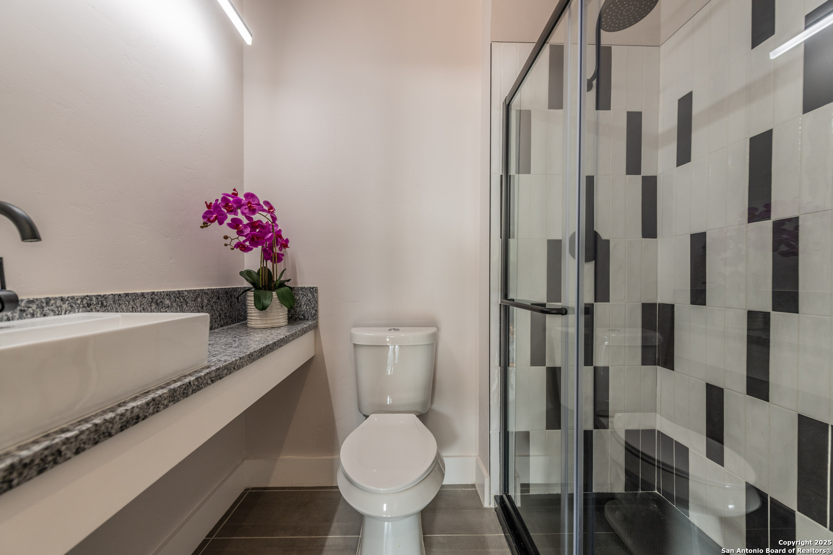 1714 S Street Mary's San Antonio TX 78210