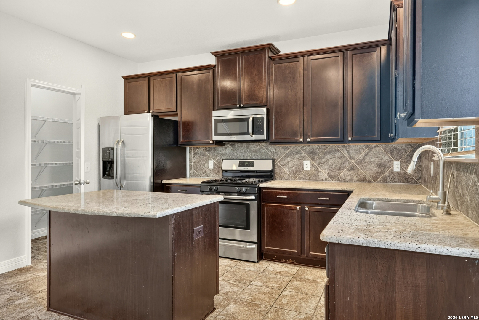 8726 Atwater Creek San Antonio TX 78245