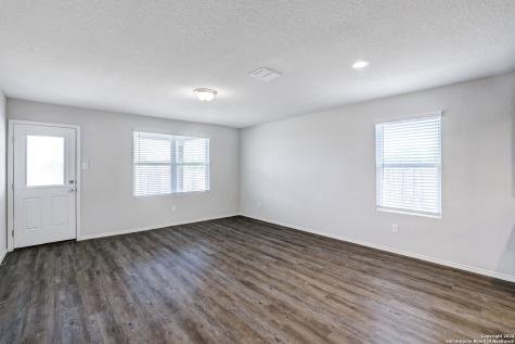 6023 Macdona Ridge San Antonio TX 78252