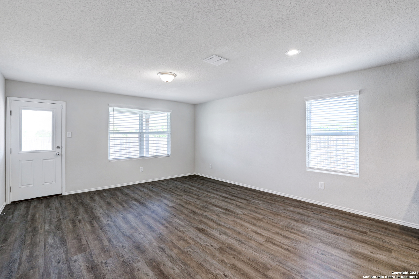 6023 Macdona Ridge San Antonio TX 78252