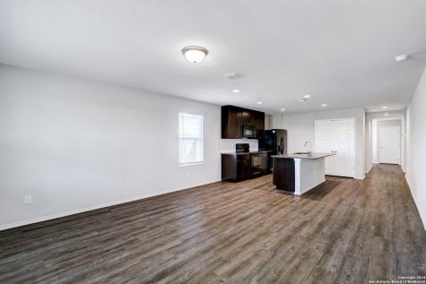 6023 Macdona Ridge San Antonio TX 78252